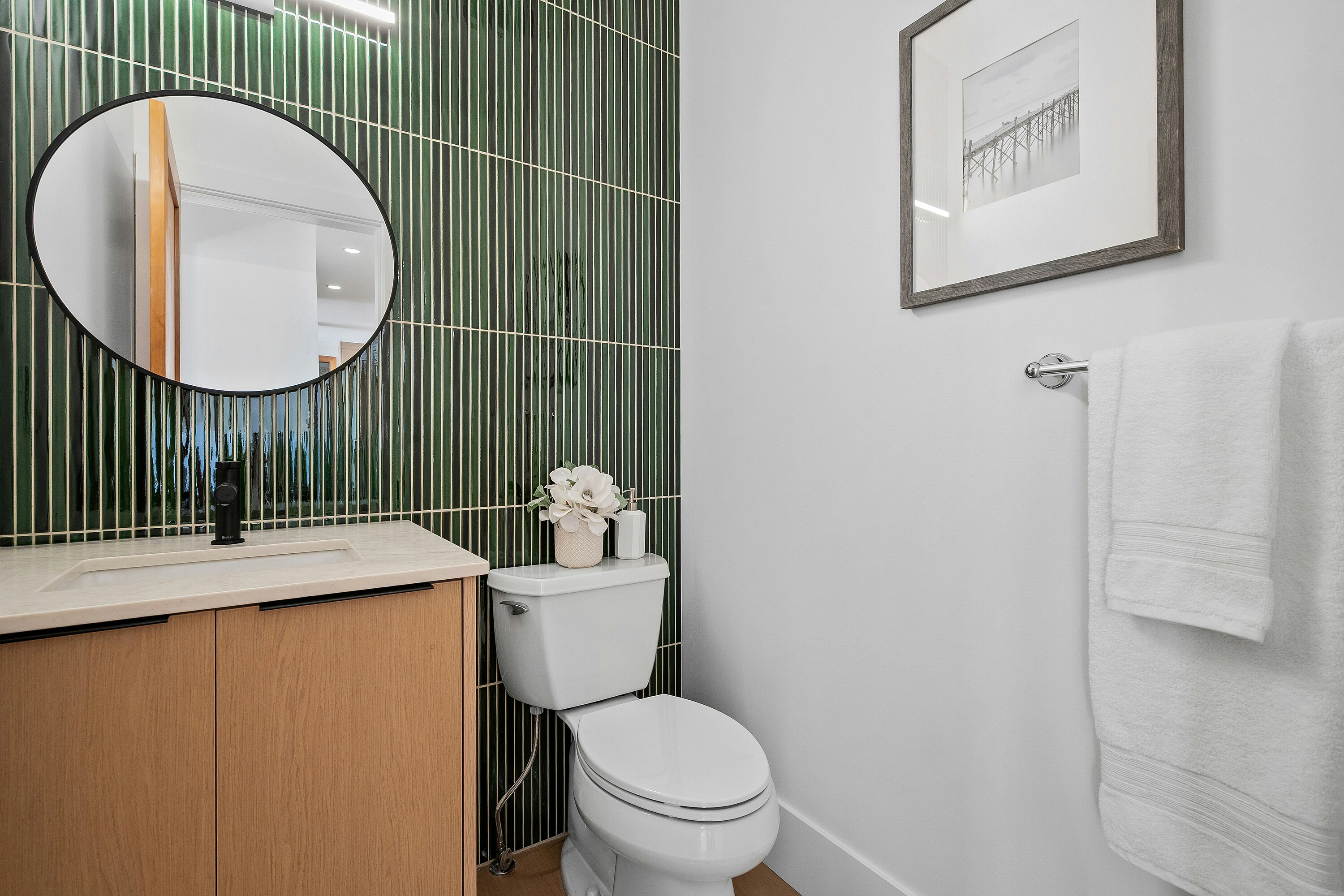 4812 Skyline Drive, North Vancouver, BC, V7R 3J3 - 17