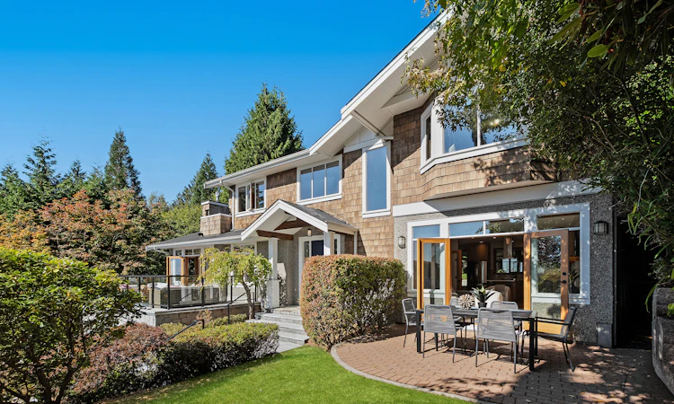 4812 Skyline Drive