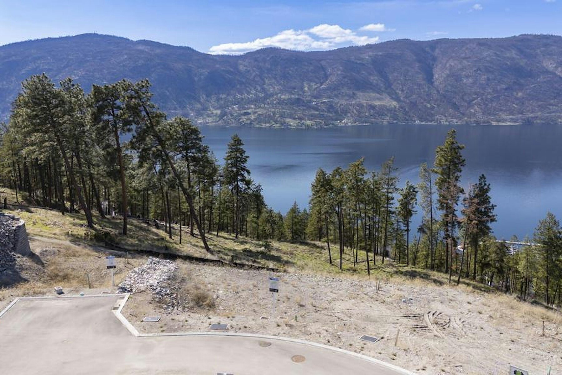 3280 Aspen Lane, Kelowna, BC, V1V 0G8