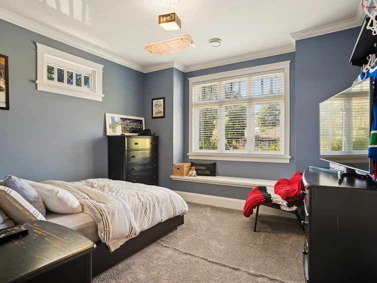 5562 Crown Street, Vancouver, BC, V6N 2B5 - 31