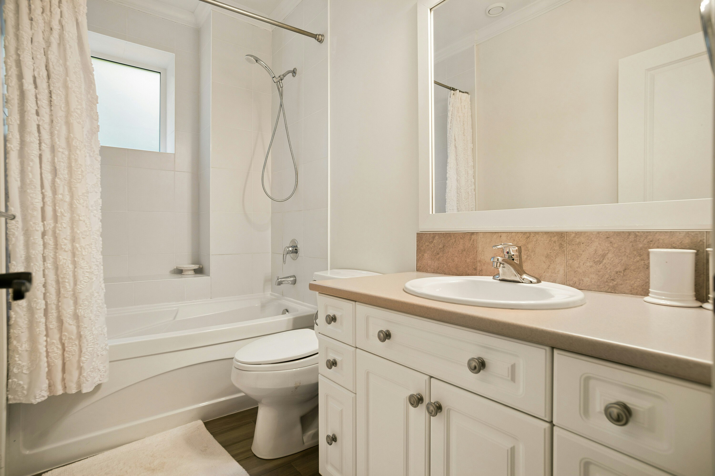 5562 Crown Street, Vancouver, BC, V6N 2B5 - 37