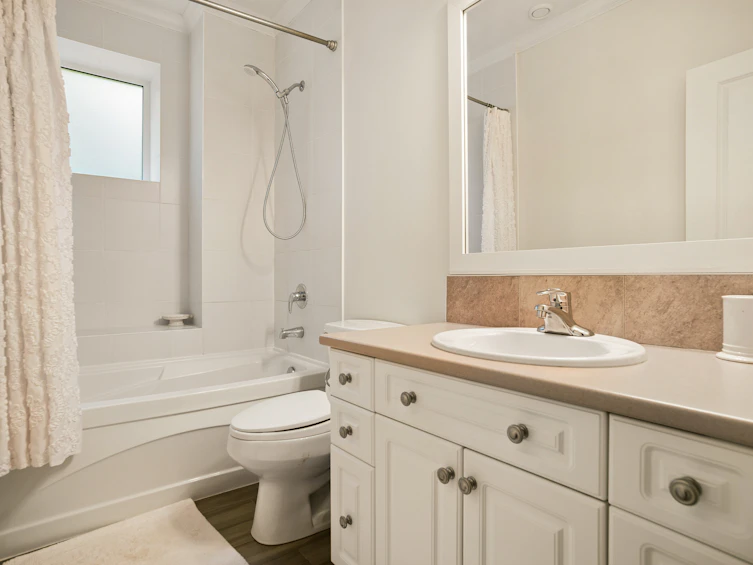 5562 Crown Street, Vancouver, BC, V6N 2B5 - 37