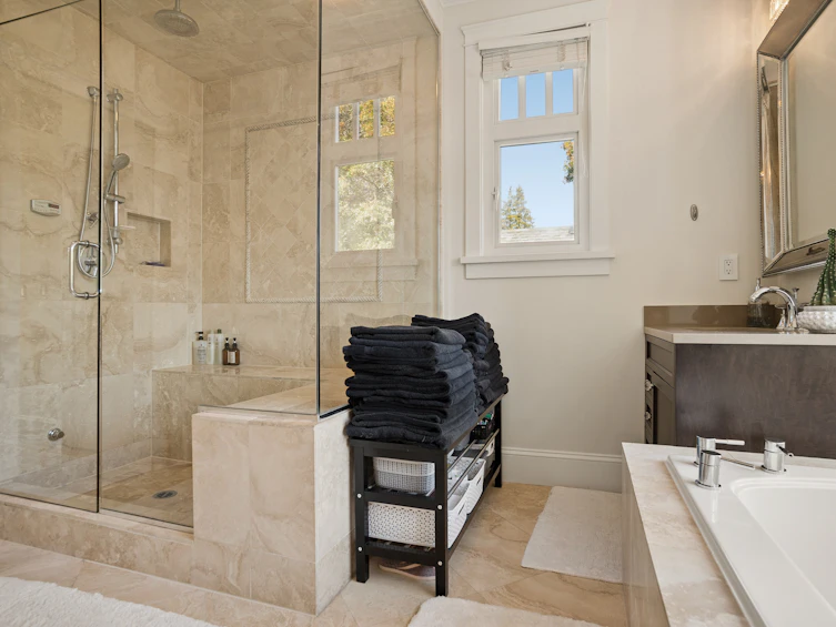 5562 Crown Street, Vancouver, BC, V6N 2B5 - 27