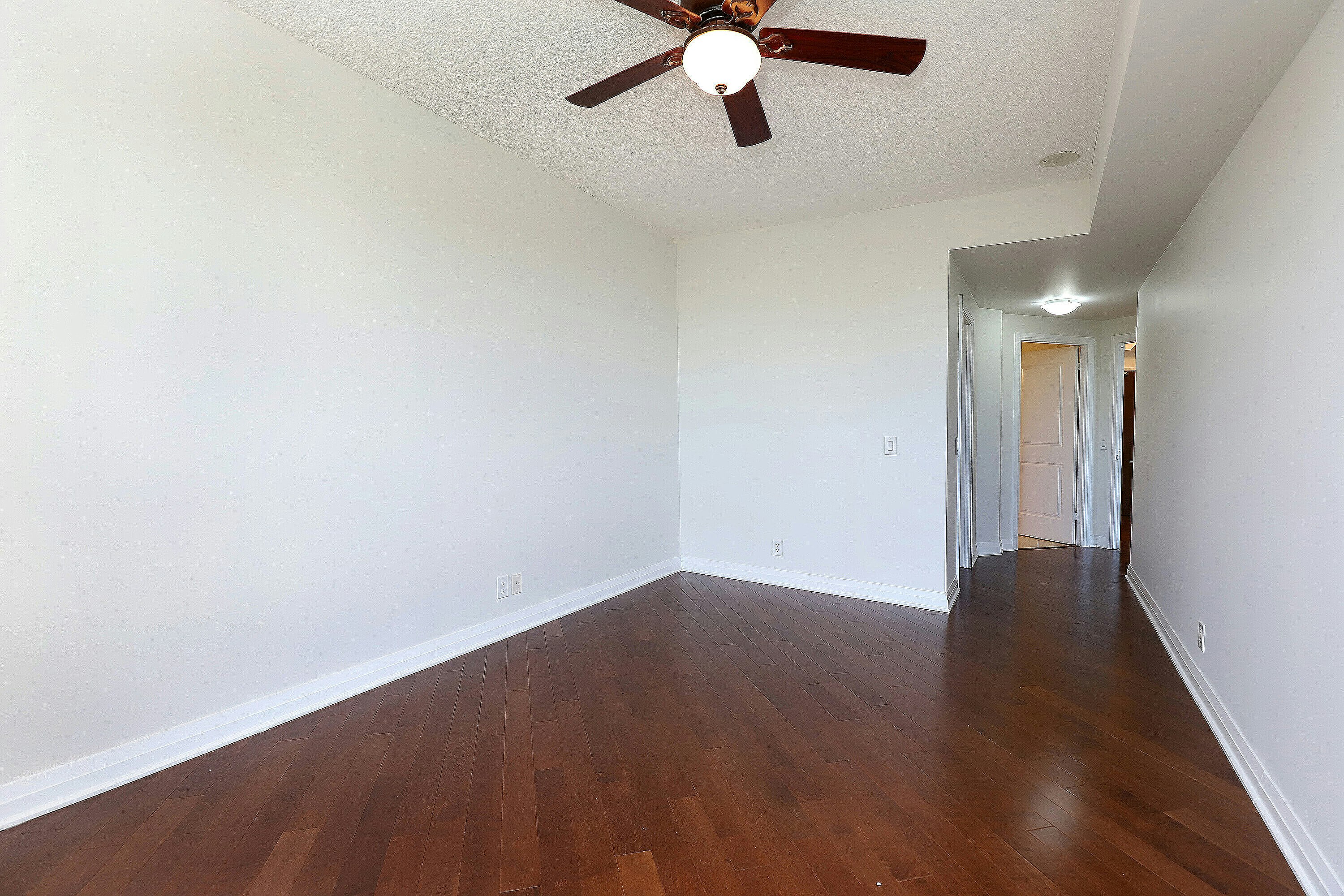 1055 Southdown 705 Road, Mississauga, ON, L5J 0A3 - 18