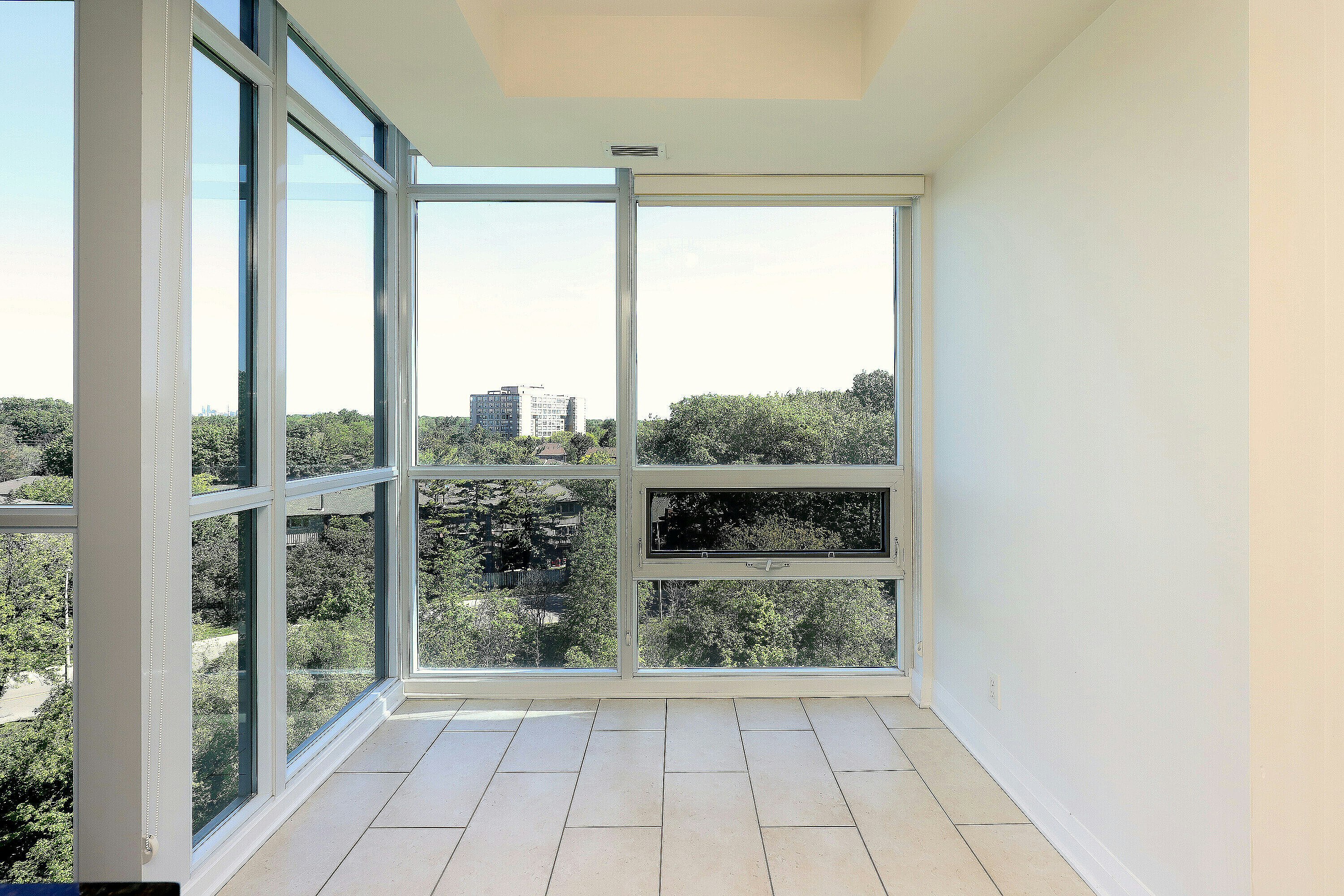 1055 Southdown 705 Road, Mississauga, ON, L5J 0A3 - 8