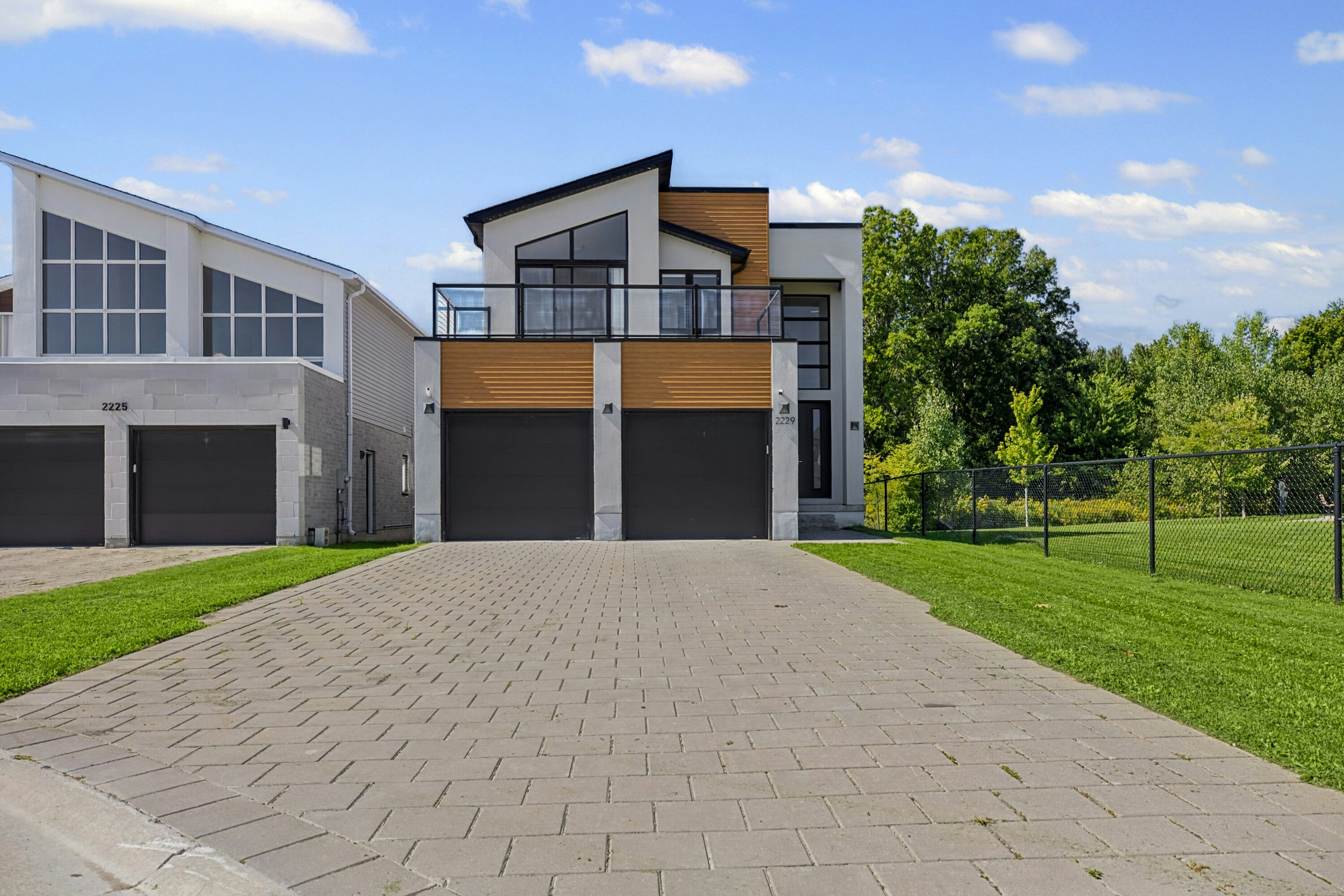 2229 Wateroak Drive, London, ON, N6G 5B4