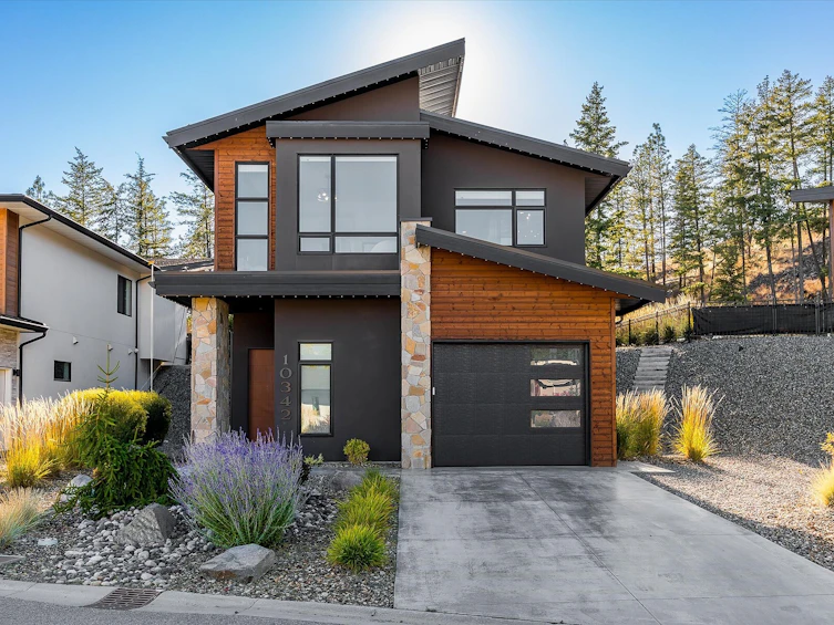 10342 Long Road, Lake Country, BC, V4V 0A9