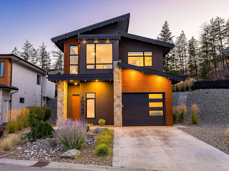 10342 Long Road, Lake Country, BC, V4V 0A9 - 2