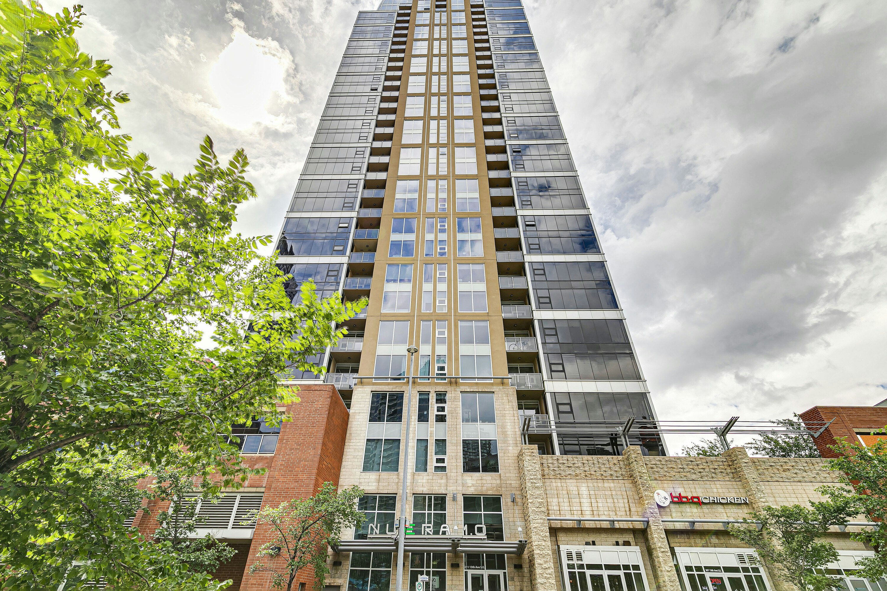 302-211 13 Avenue SE, Calgary, AB, T2G 1E1
