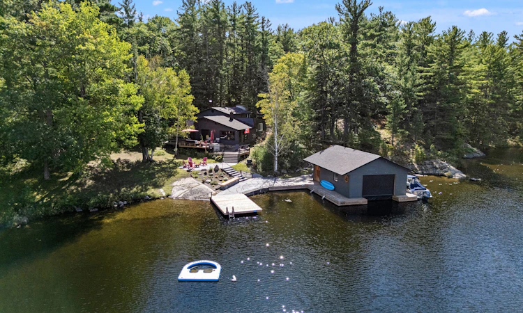 10354 Home Lake Shore Go
