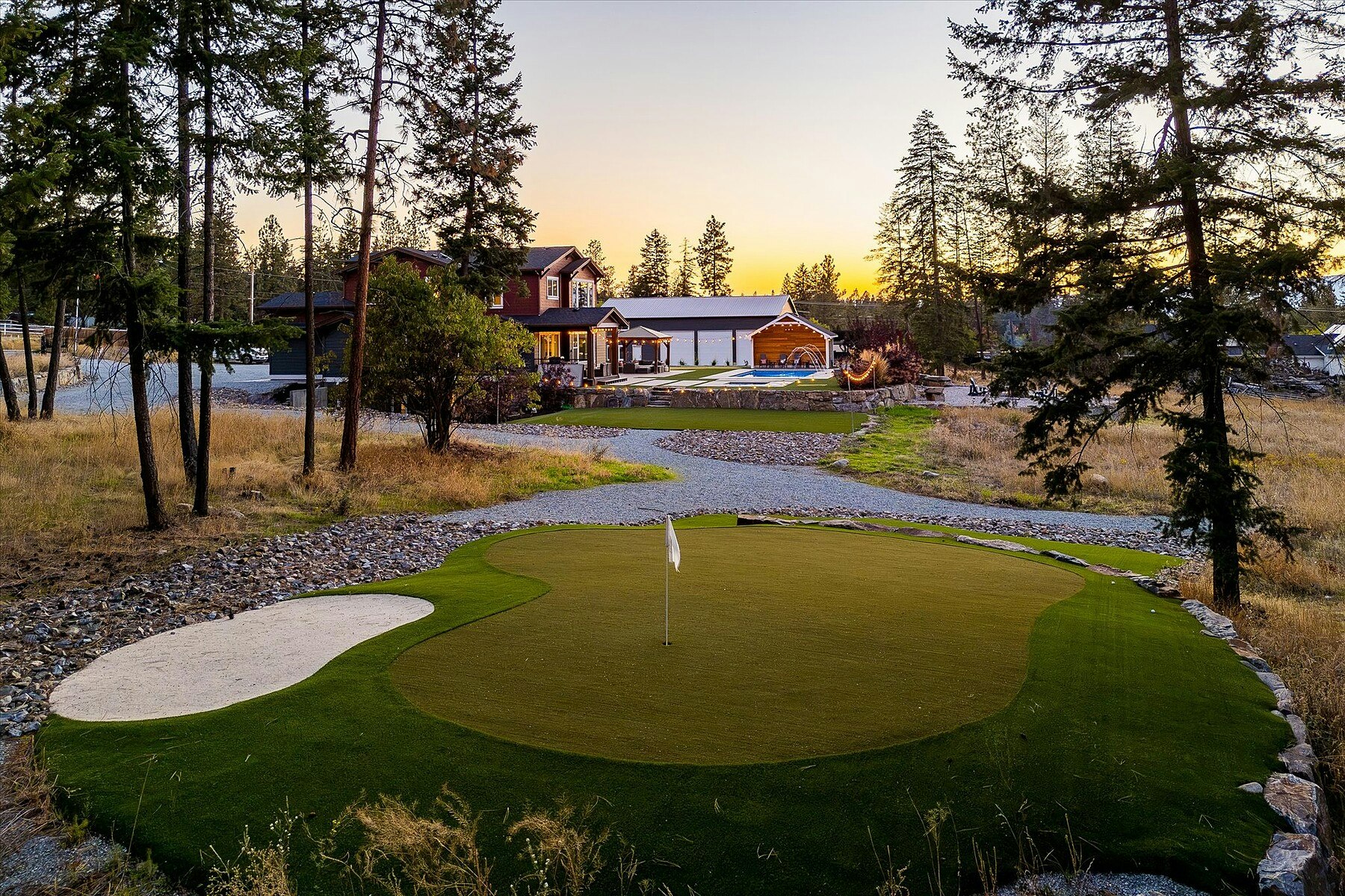 4702 Mcculloch Road, Kelowna, BC, V1W 4G1 - 83