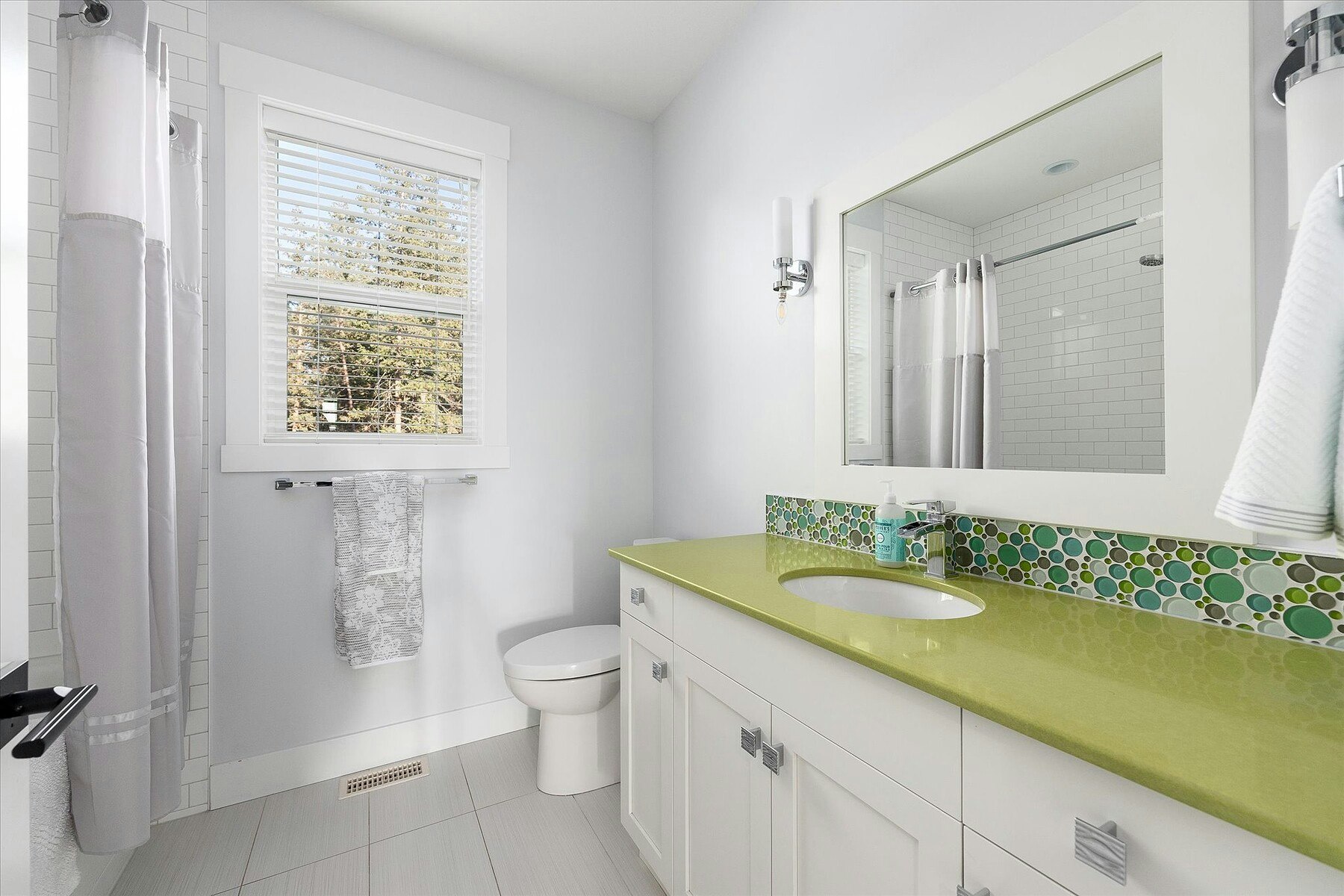 4702 Mcculloch Road, Kelowna, BC, V1W 4G1 - 27