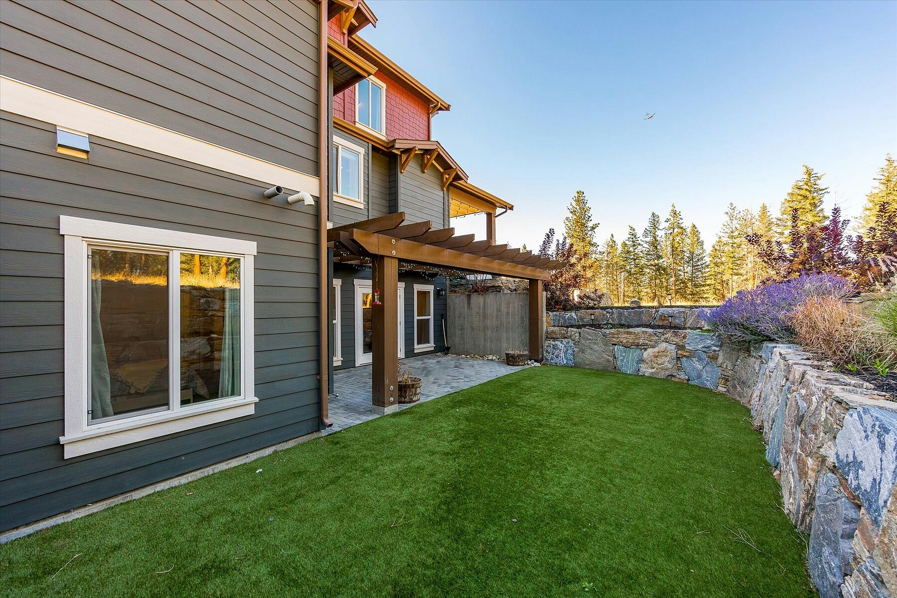 4702 Mcculloch Road, Kelowna, BC, V1W 4G1 - 36