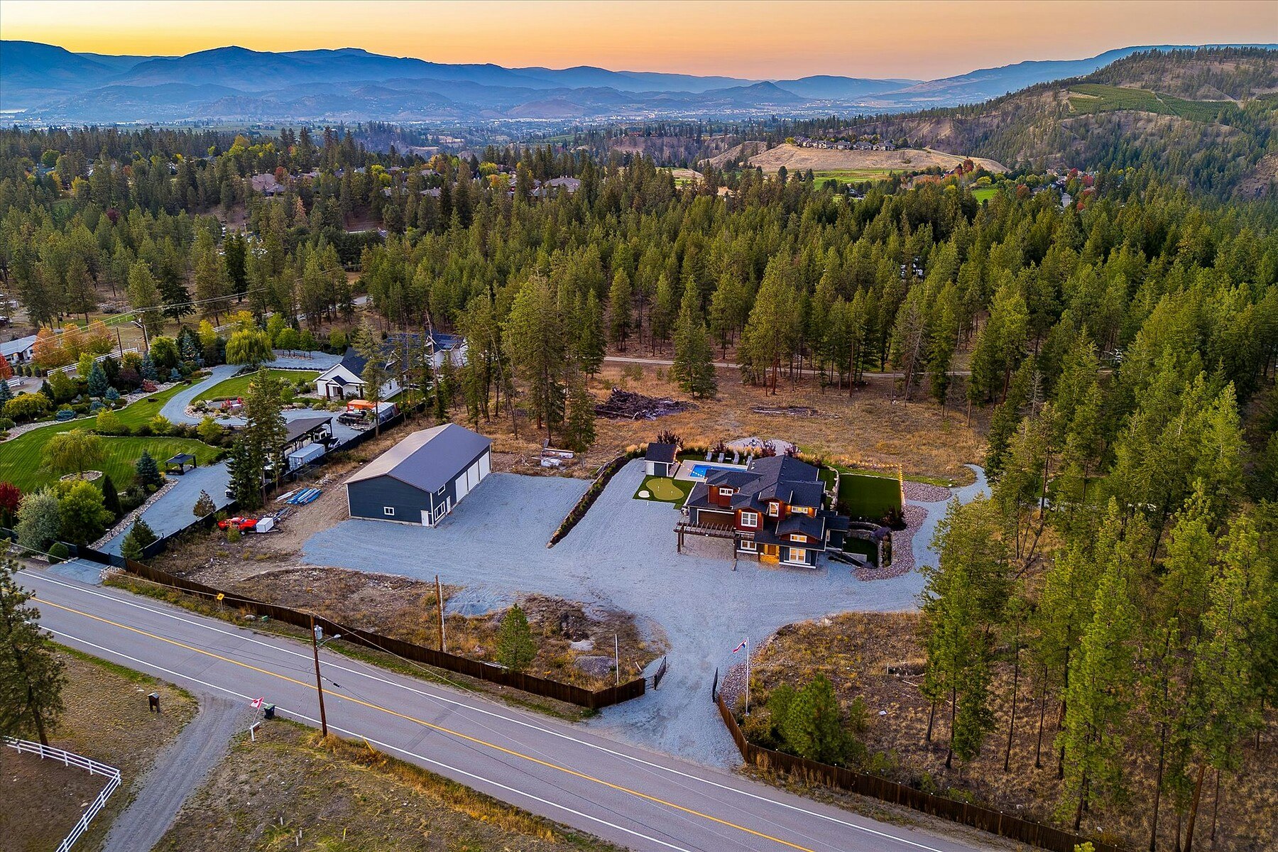 4702 Mcculloch Road, Kelowna, BC, V1W 4G1 - 81