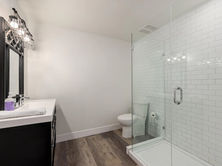 4702 Mcculloch Road, Kelowna, BC, V1W 4G1 - 35