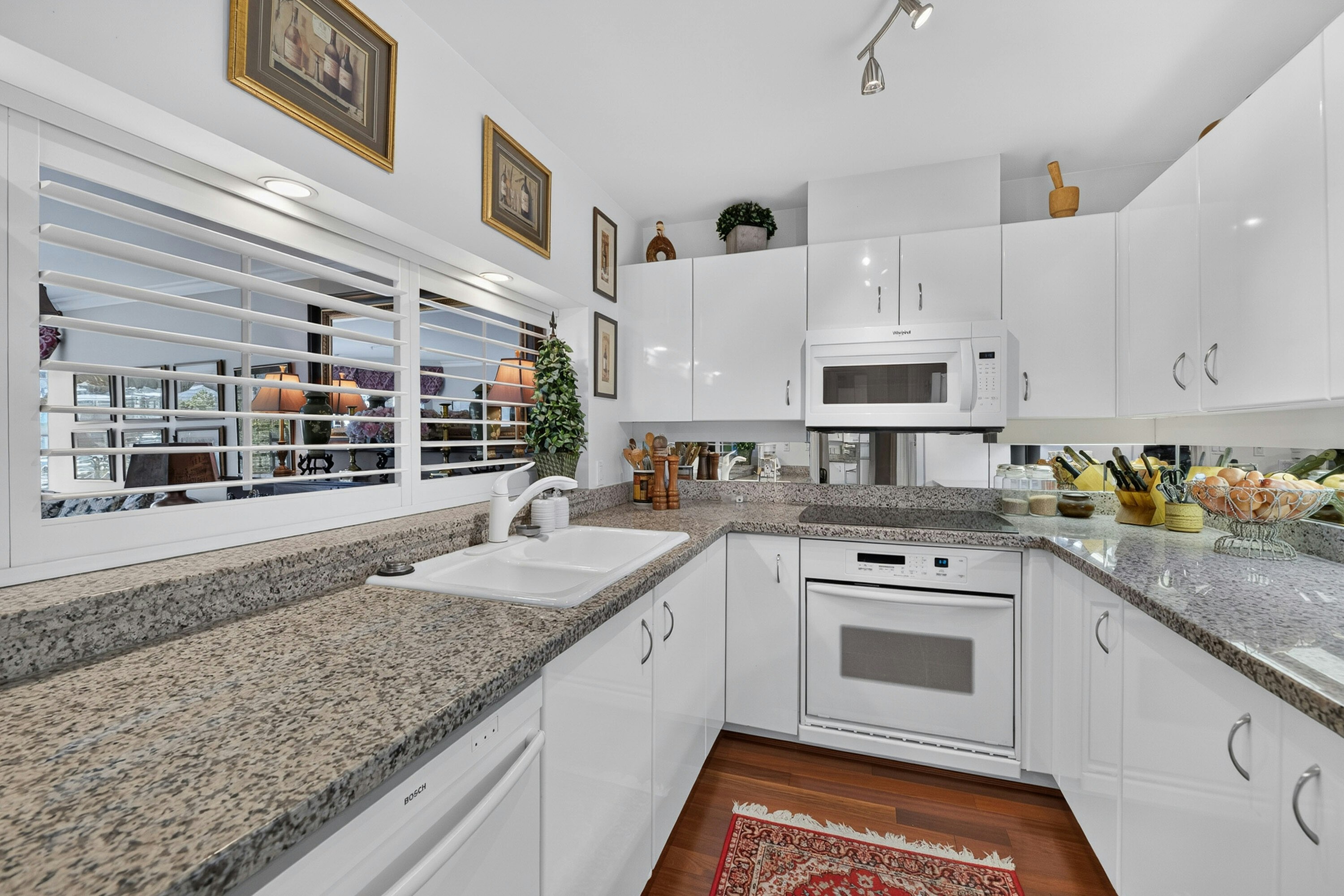 804-1600 Hornby Street, Vancouver, BC, V6Z 2S4 - 11