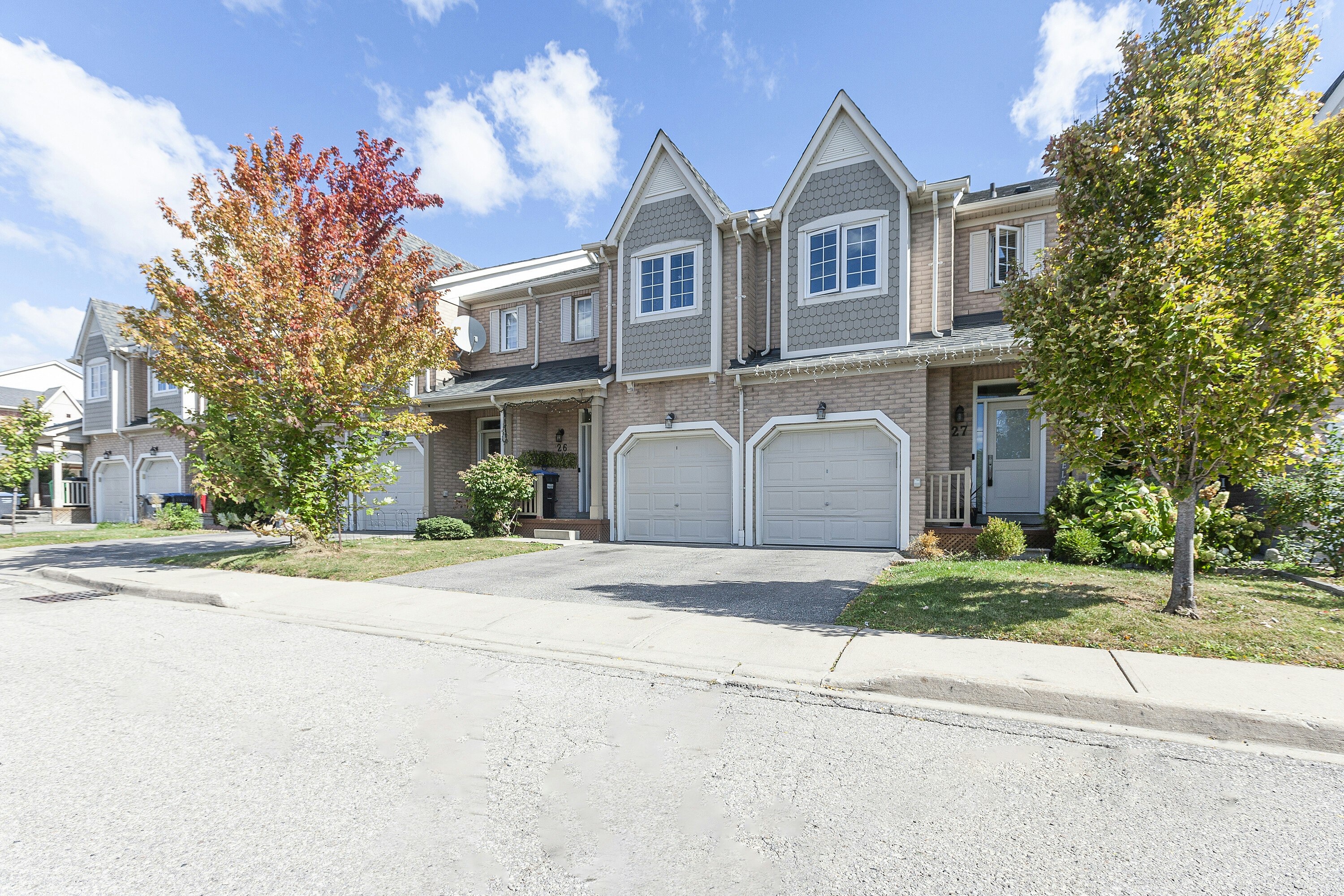 7190 Atwood 27 Lane, Mississauga, ON, L5N 7Y6