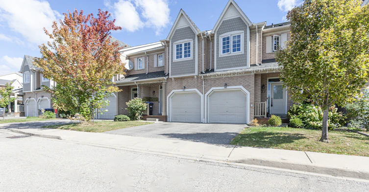 7190 Atwood 27 Lane, Mississauga, ON, L5N 7Y6
