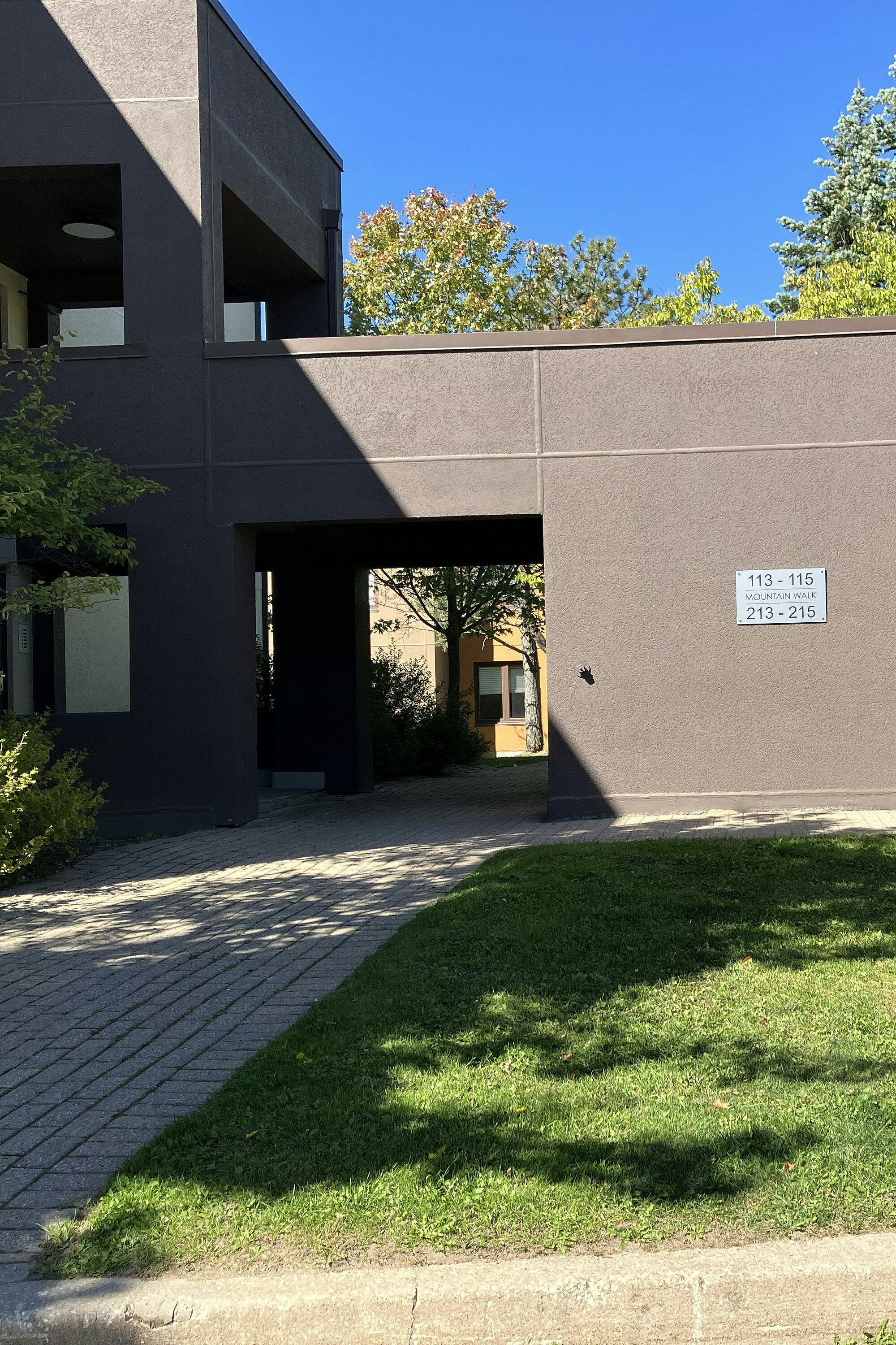214-169 Jozo Weider Boulevard, Blue Mountains, ON, L9Y 0P7 - 2