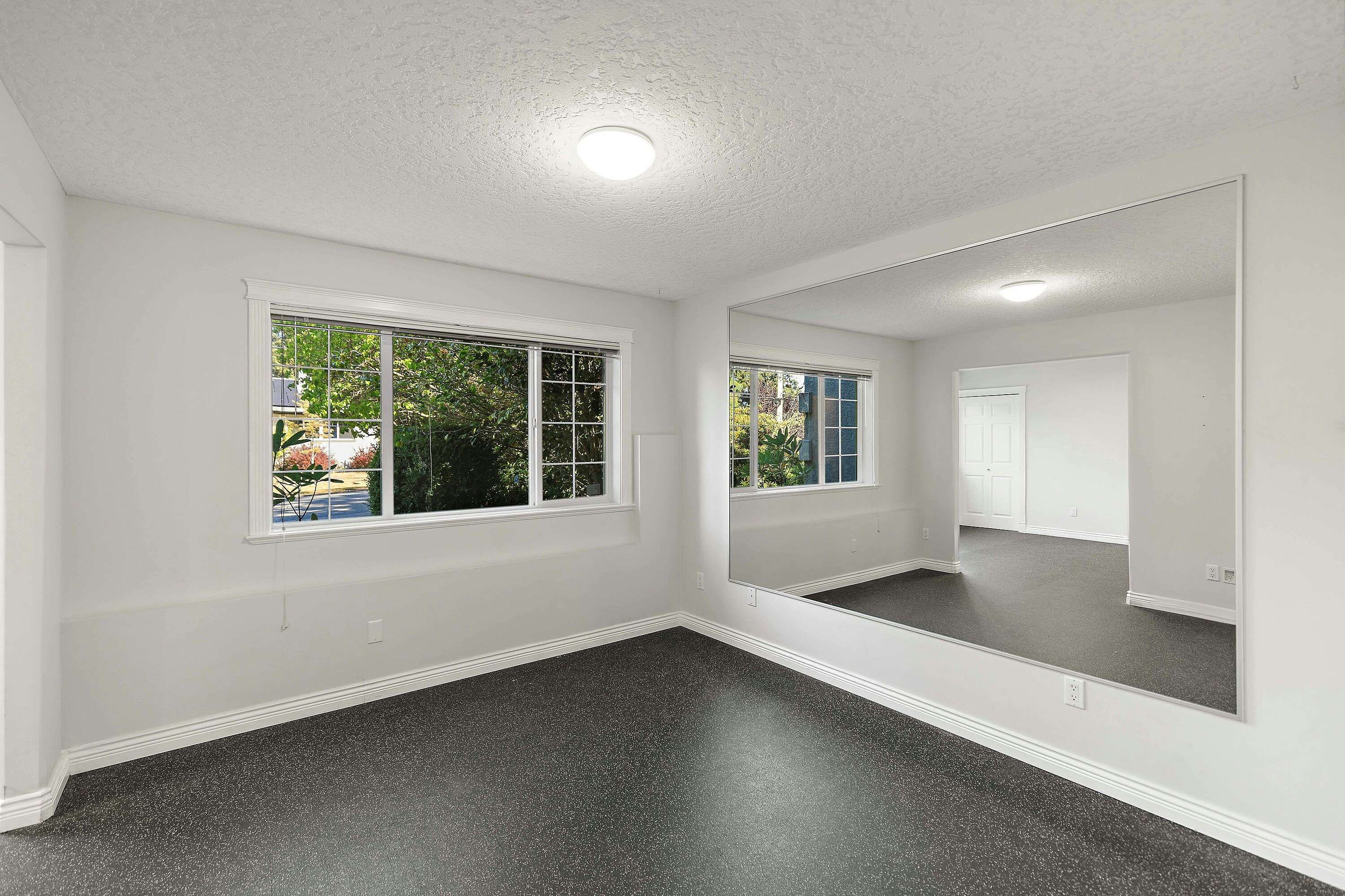 3908A Ascot Drive, Saanich, BC, V8P 3S1 - 37