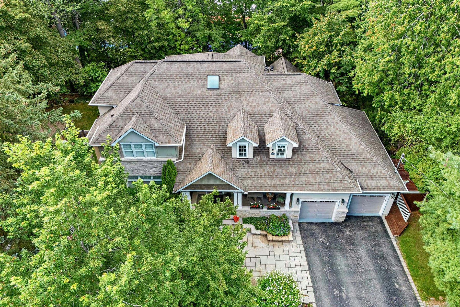 407 Cairncroft Road, Oakville, ON, L6J 4M8