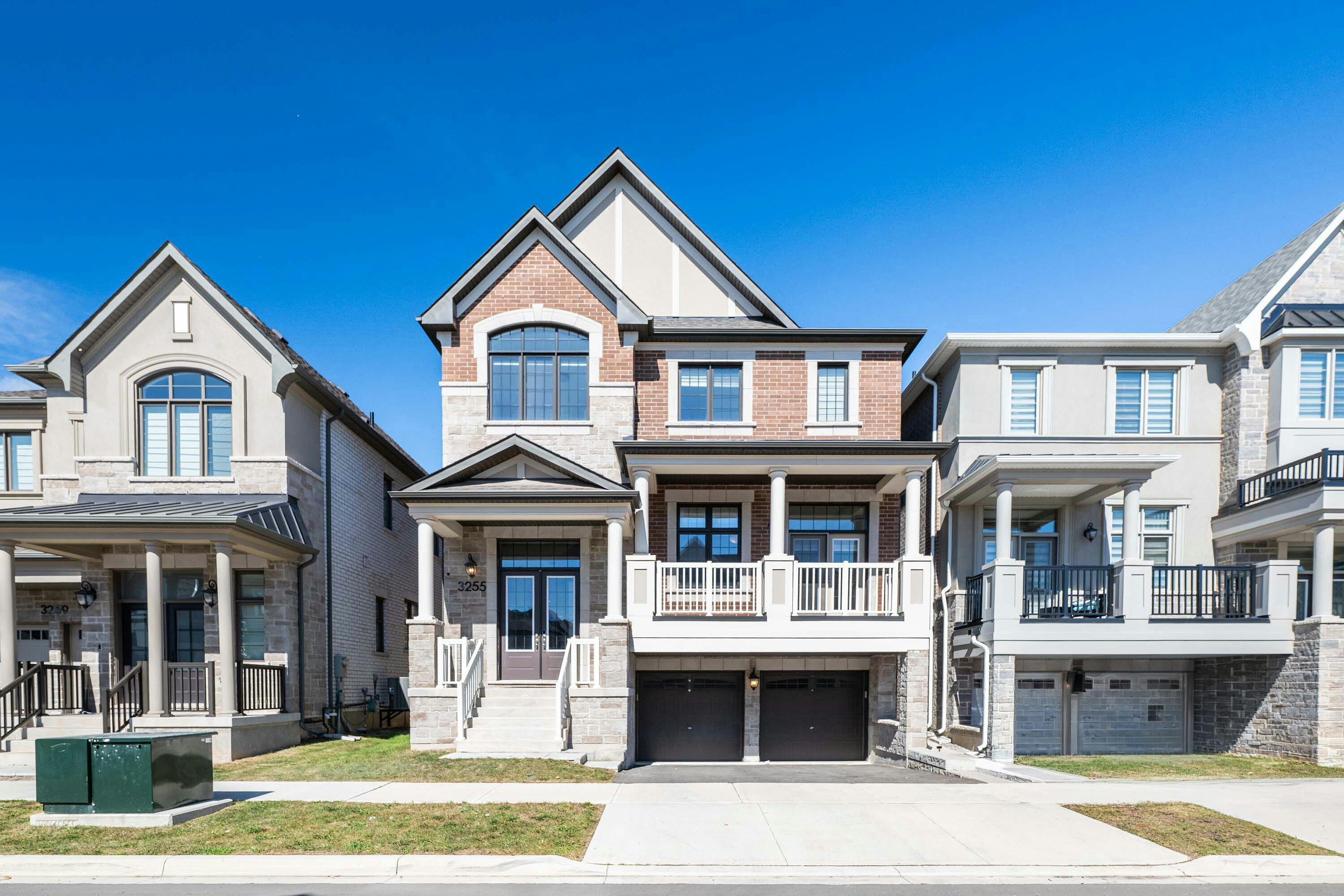 3255 Harasym Tr, Oakville, ON, L6M 5N6