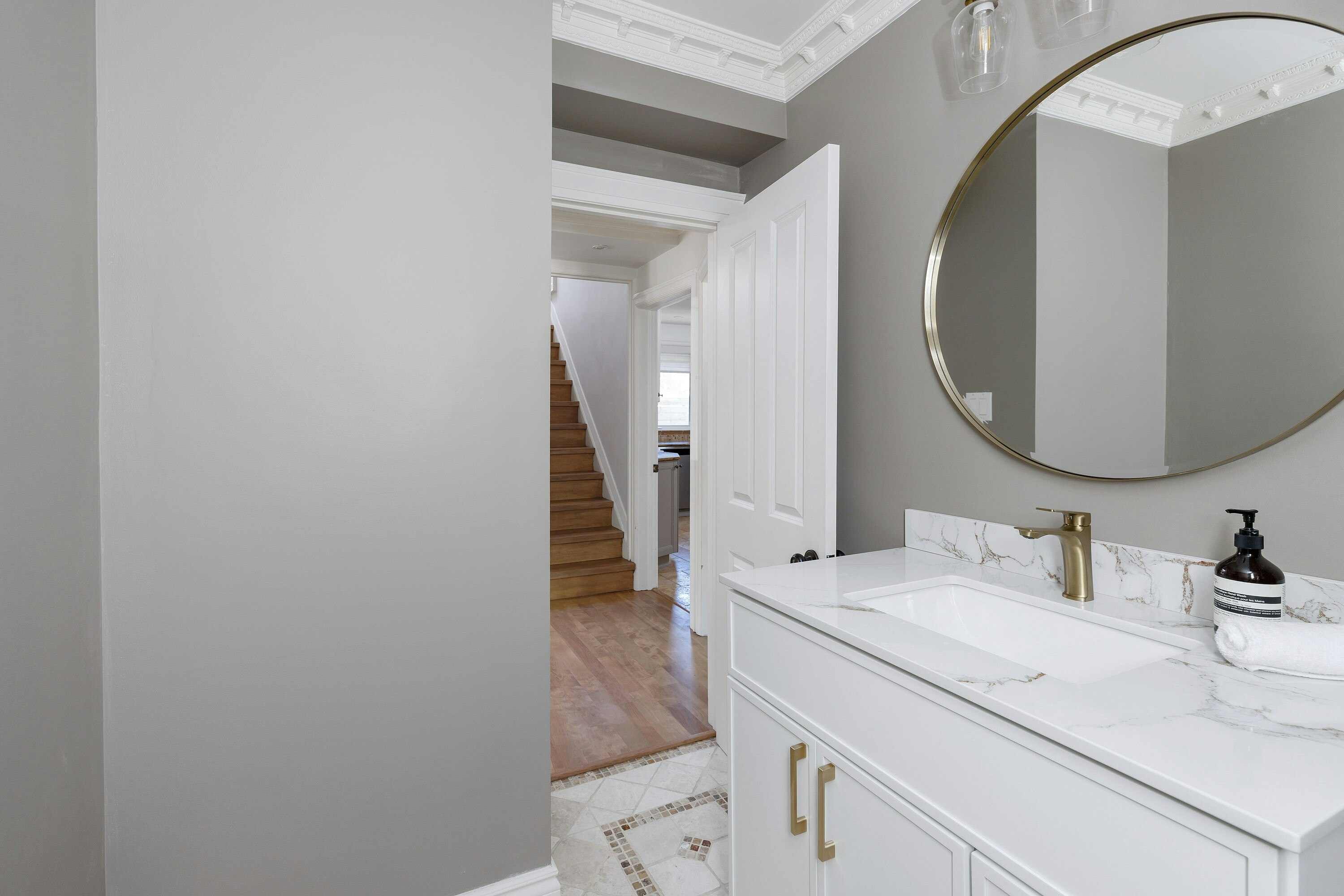 1048 Royal York Road, Toronto, ON, M8X 2G7 - 23