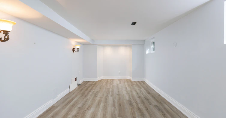 1048 Royal York Road, Toronto, ON, M8X 2G7 - 15