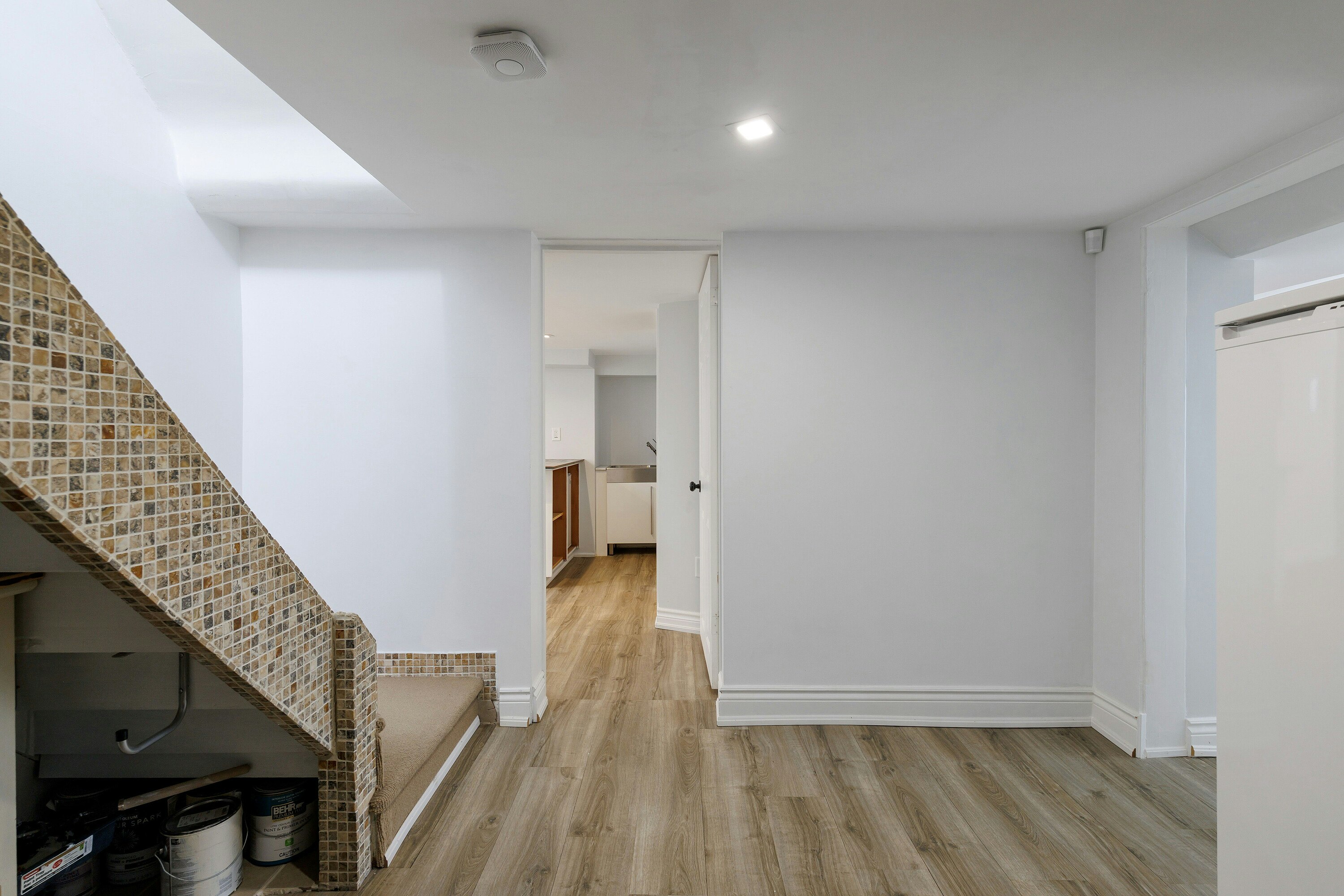 1048 Royal York Road, Toronto, ON, M8X 2G7 - 17