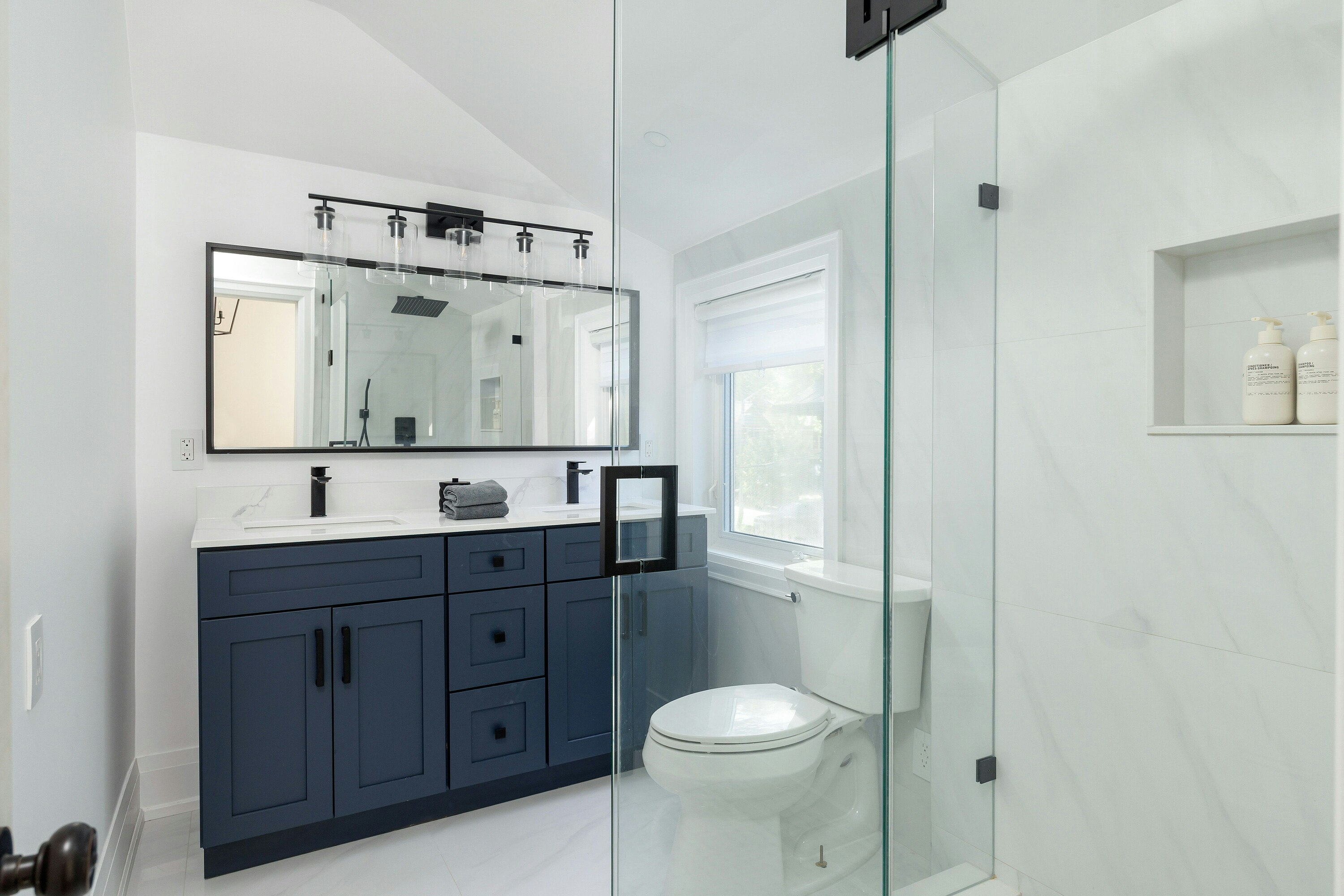 1048 Royal York Road, Toronto, ON, M8X 2G7 - 32