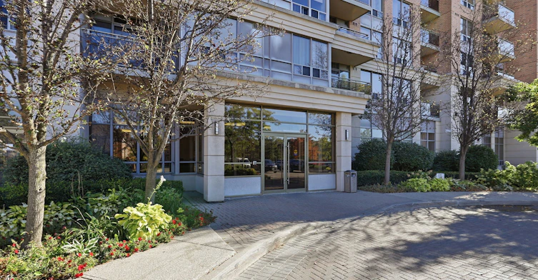 2112-55 Strathaven Drive, Mississauga, ON, L5R 4G9 - 2