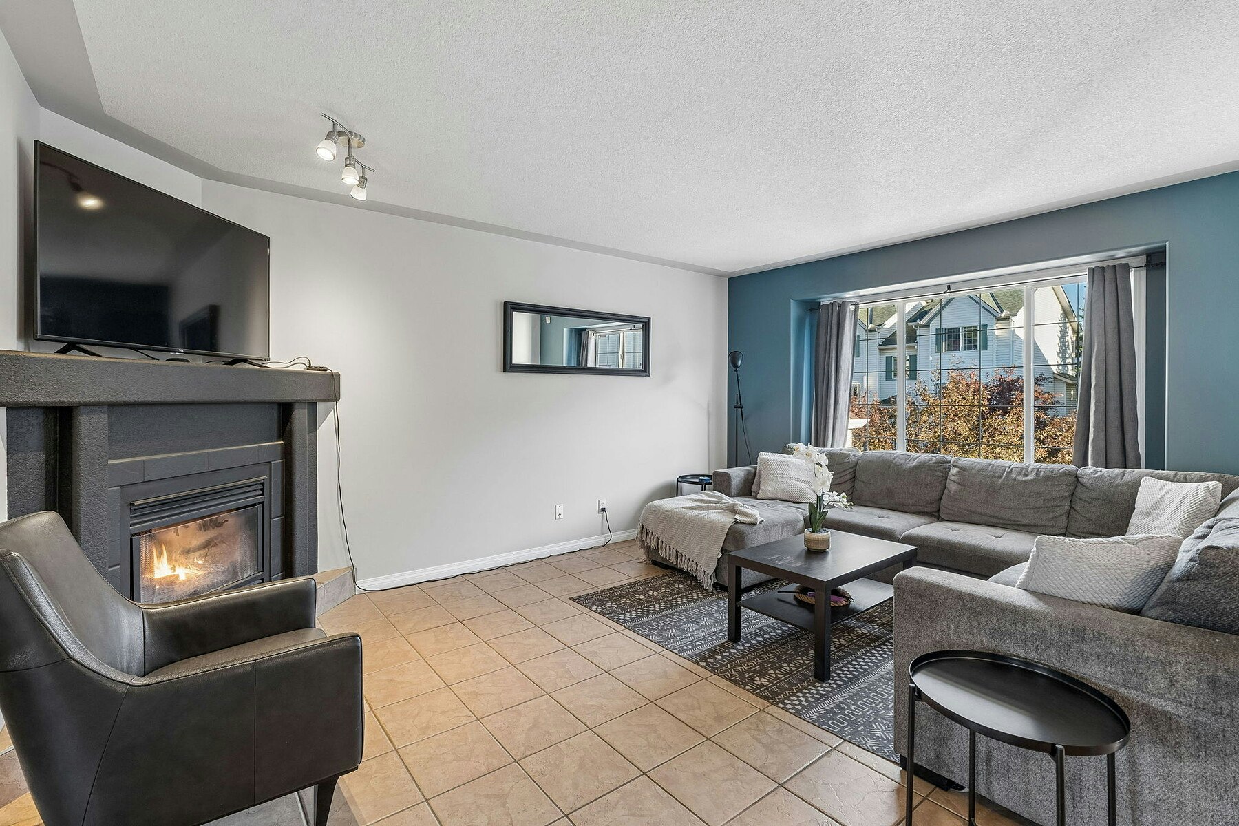 5-15 Rocky Ridge Gate NW, Calgary, AB, T3G 4P6