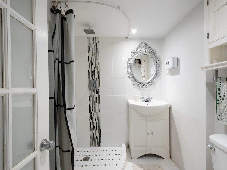 219 E 29th Street, North Vancouver, BC, V7N 1C8 - 24