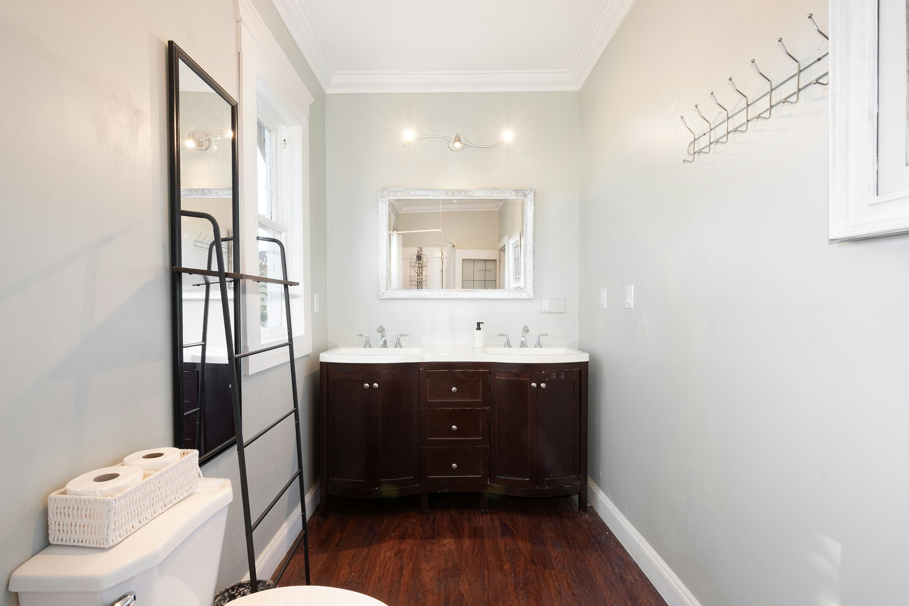 219 E 29th Street, North Vancouver, BC, V7N 1C8 - 15
