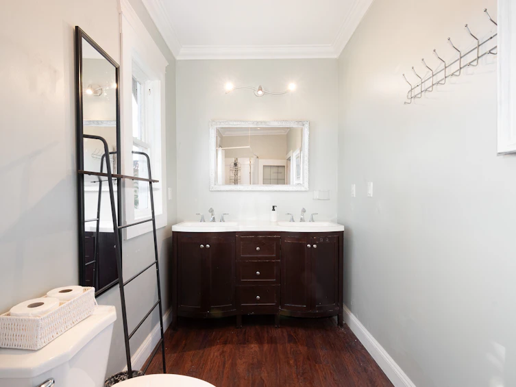 219 E 29th Street, North Vancouver, BC, V7N 1C8 - 15