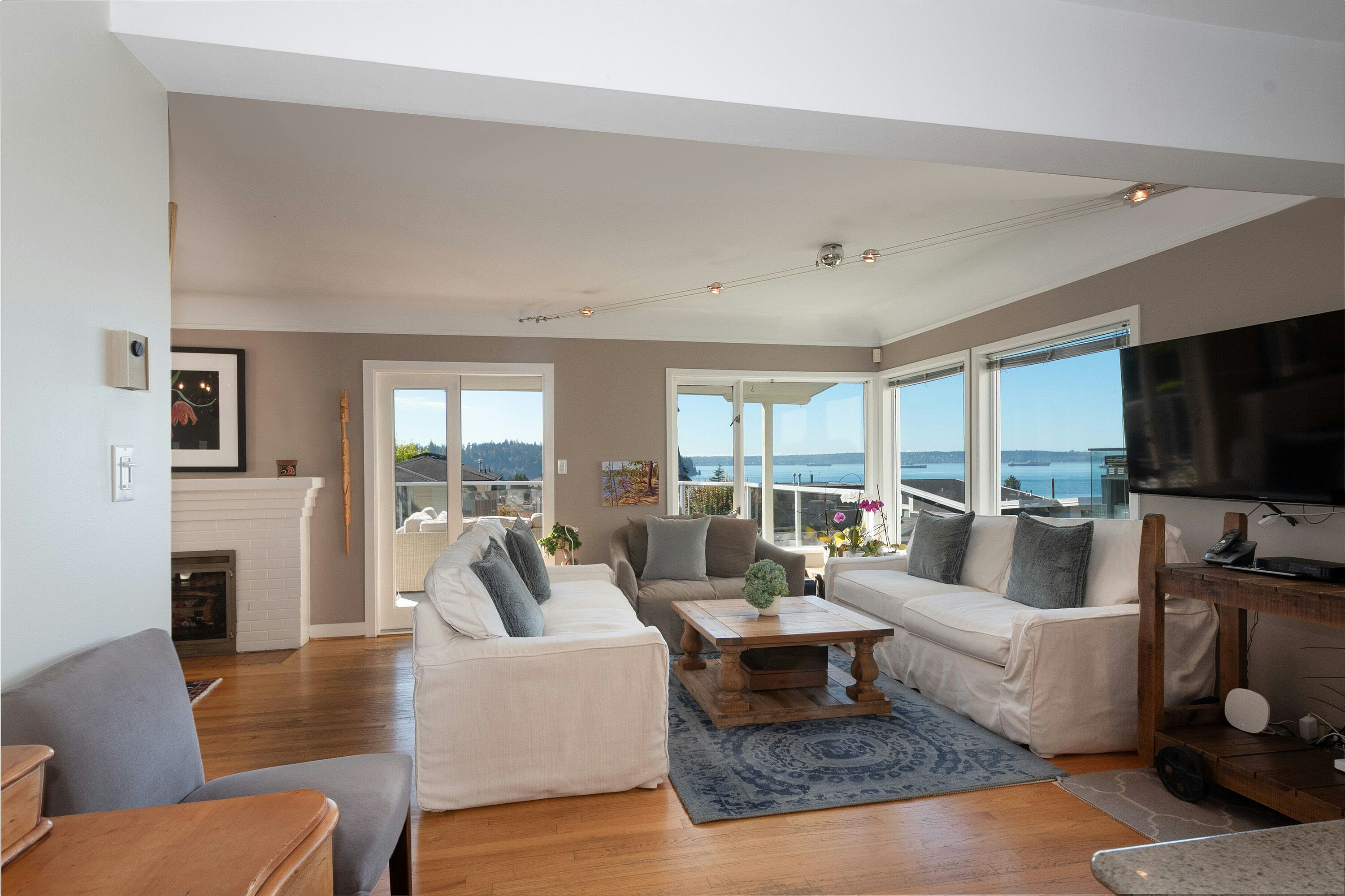 1104 Esquimalt Avenue, West Vancouver, BC, V7T 1K1 - 7