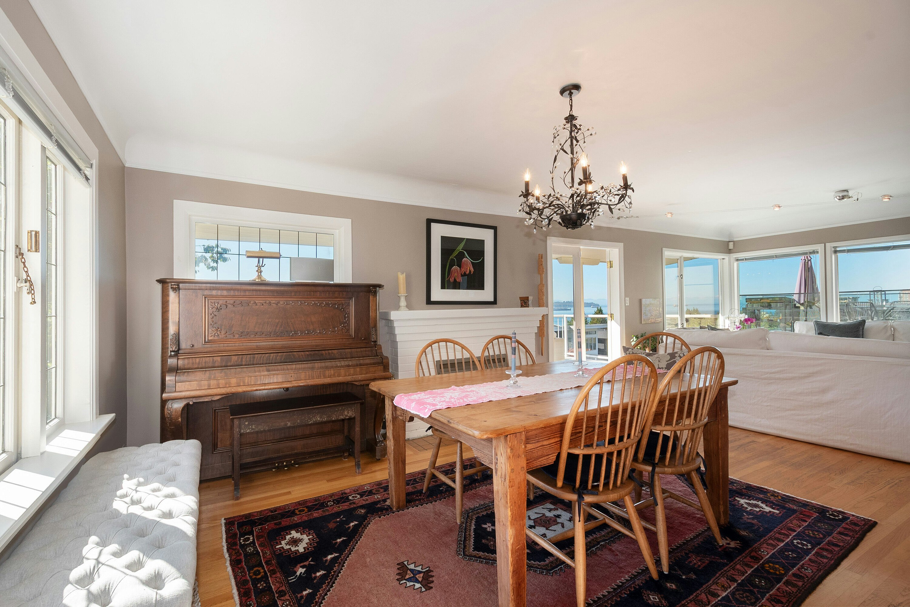 1104 Esquimalt Avenue, West Vancouver, BC, V7T 1K1 - 17