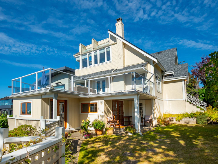 1104 Esquimalt Avenue, West Vancouver, BC, V7T 1K1 - 2