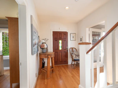 1104 Esquimalt Avenue - 4