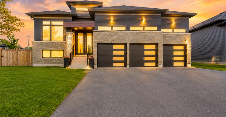 1 Chiara Drive, Wasaga Beach, ON, L9Z 0L5 - 2