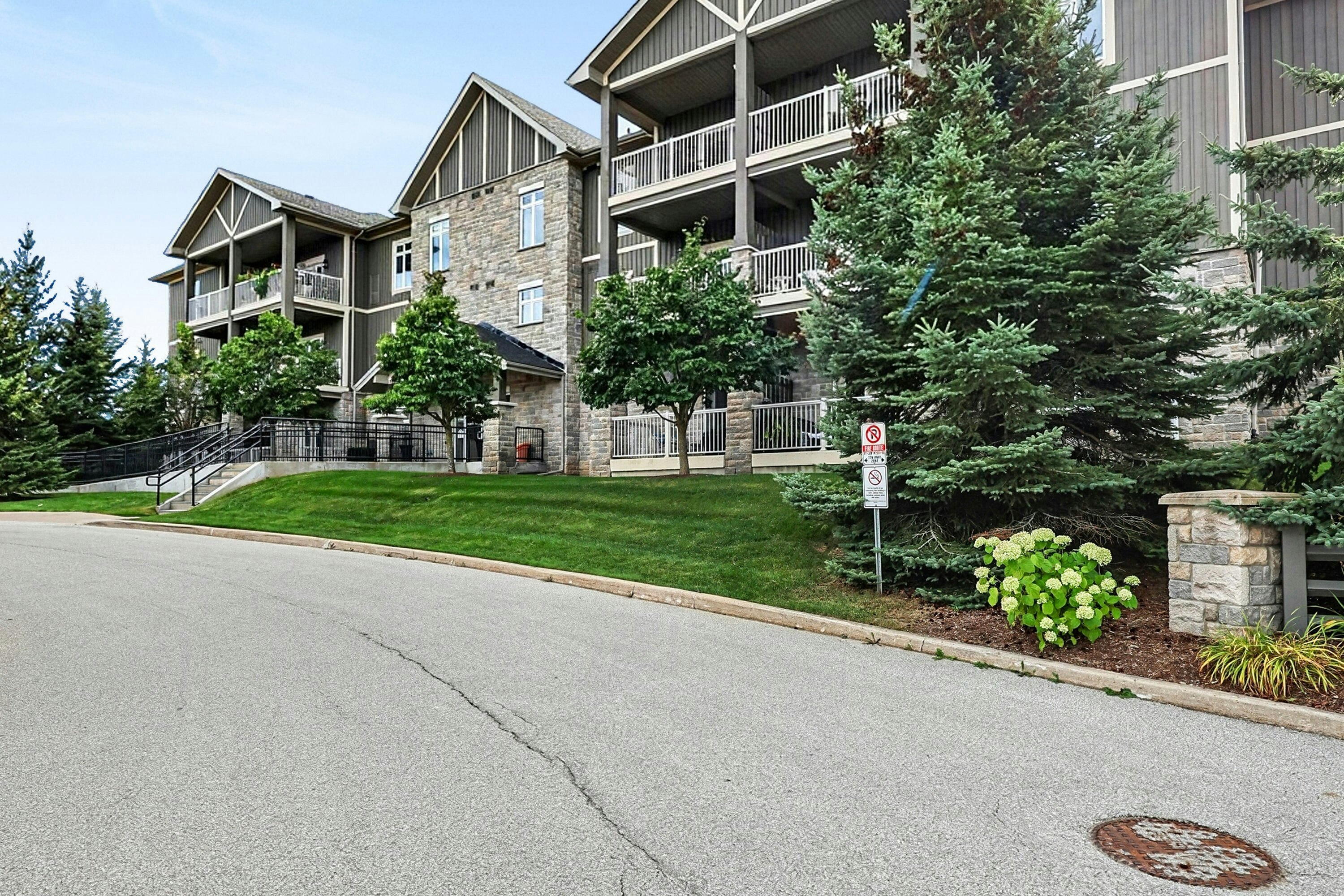 307-25 Beaver Street S, Blue Mountains, ON, N0H 2P0 - 3
