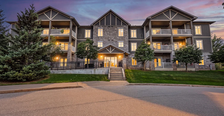 307-25 Beaver Street S, Blue Mountains, ON, N0H 2P0