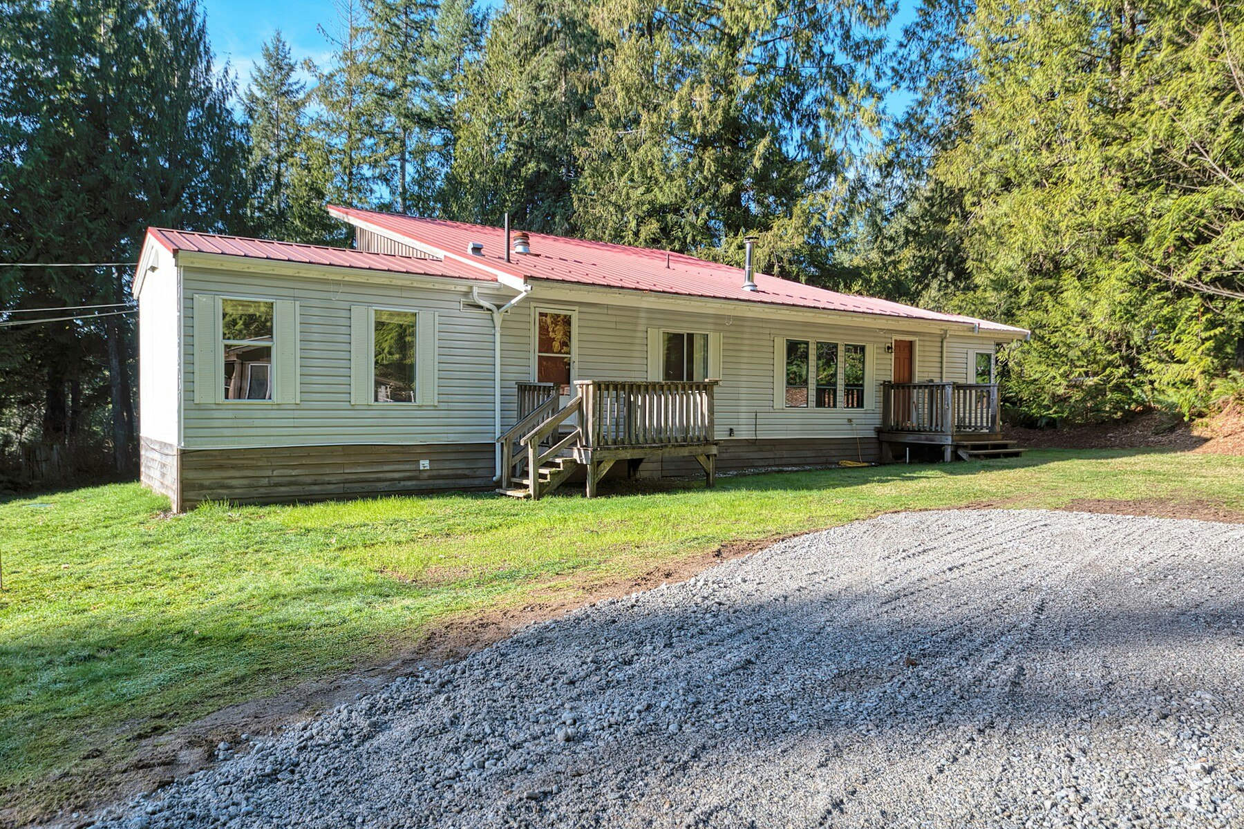 7103 Sechelt Inlet Road - 5