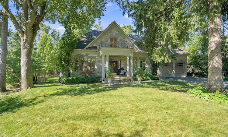 167 Pinewood Tr