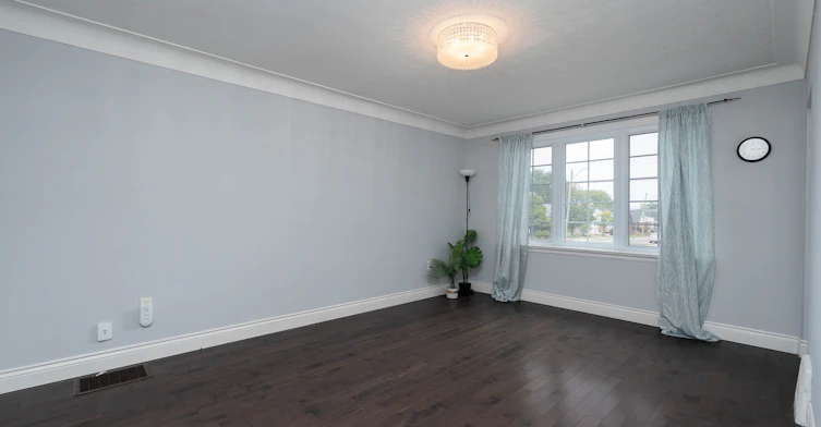 416 Fennell Avenue E, Hamilton, ON, L9A 1T9 - 7