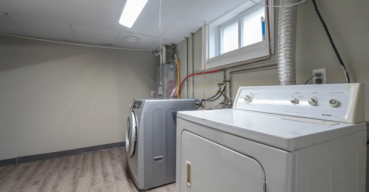 416 Fennell Avenue E, Hamilton, ON, L9A 1T9 - 24