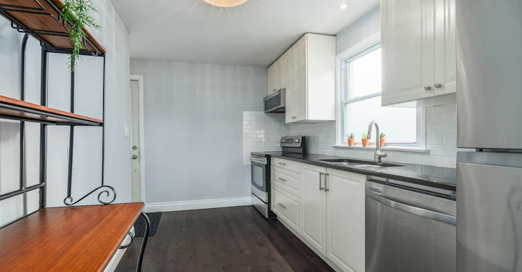 416 Fennell Avenue E, Hamilton, ON, L9A 1T9 - 10