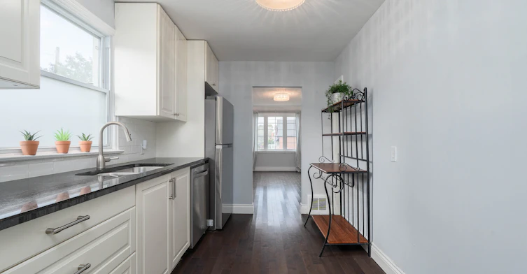 416 Fennell Avenue E, Hamilton, ON, L9A 1T9 - 12