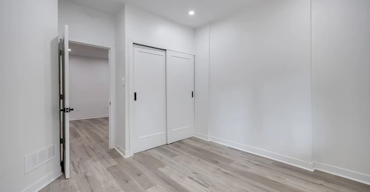Main-120 Glenlake Avenue, Toronto, ON, M6P 1E5 - 9