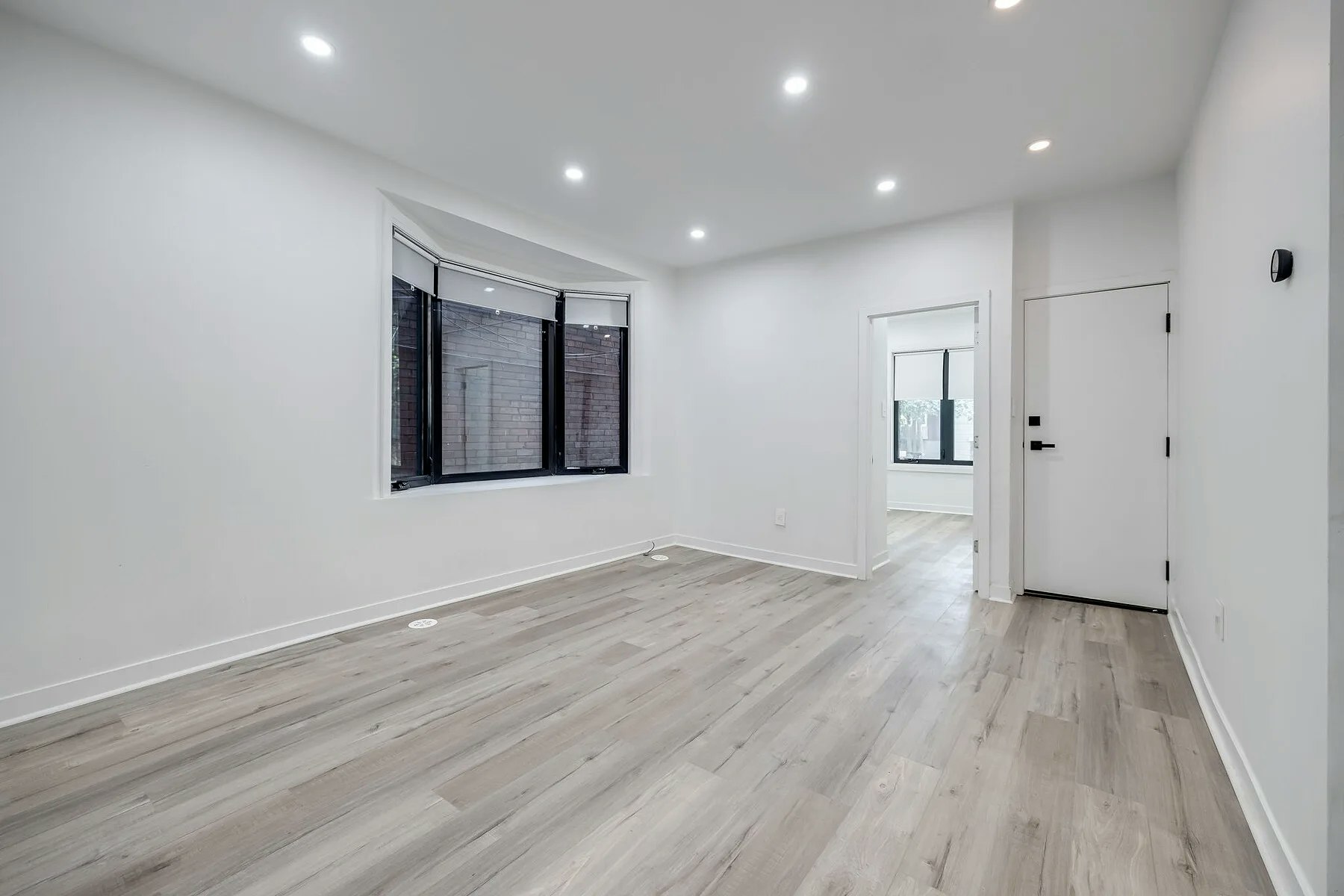 Main-120 Glenlake Avenue, Toronto, ON, M6P 1E5 - 5